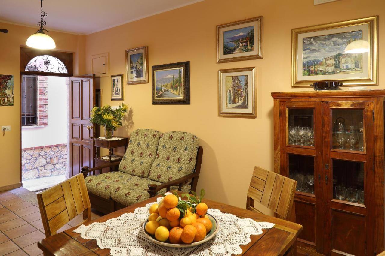 Apartmán Casa Antico Borgo Cuseni Taormina Exteriér fotografie